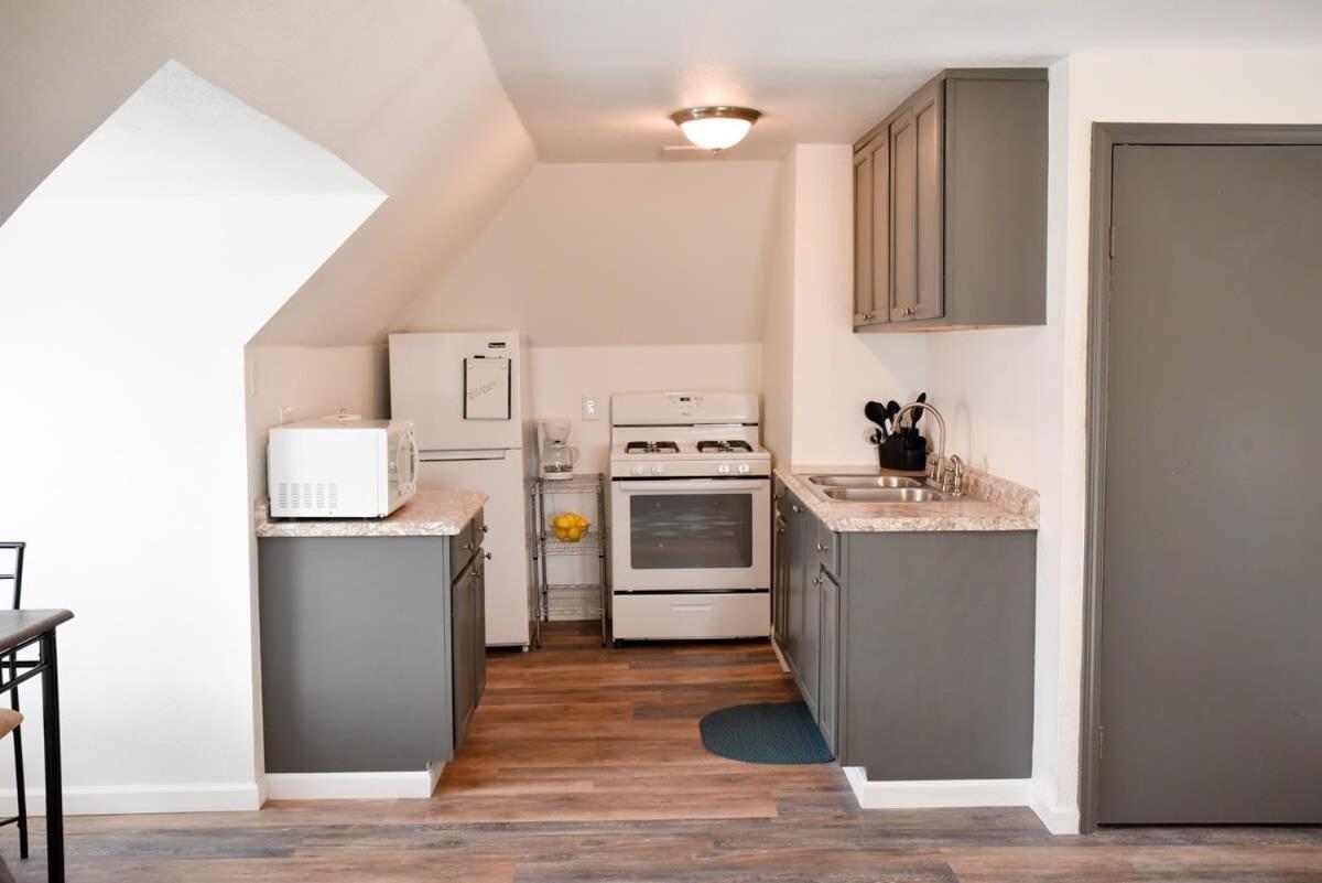 Unwind In A Bright Comfortable Apartment For 3 Pittsburgh Exteriör bild