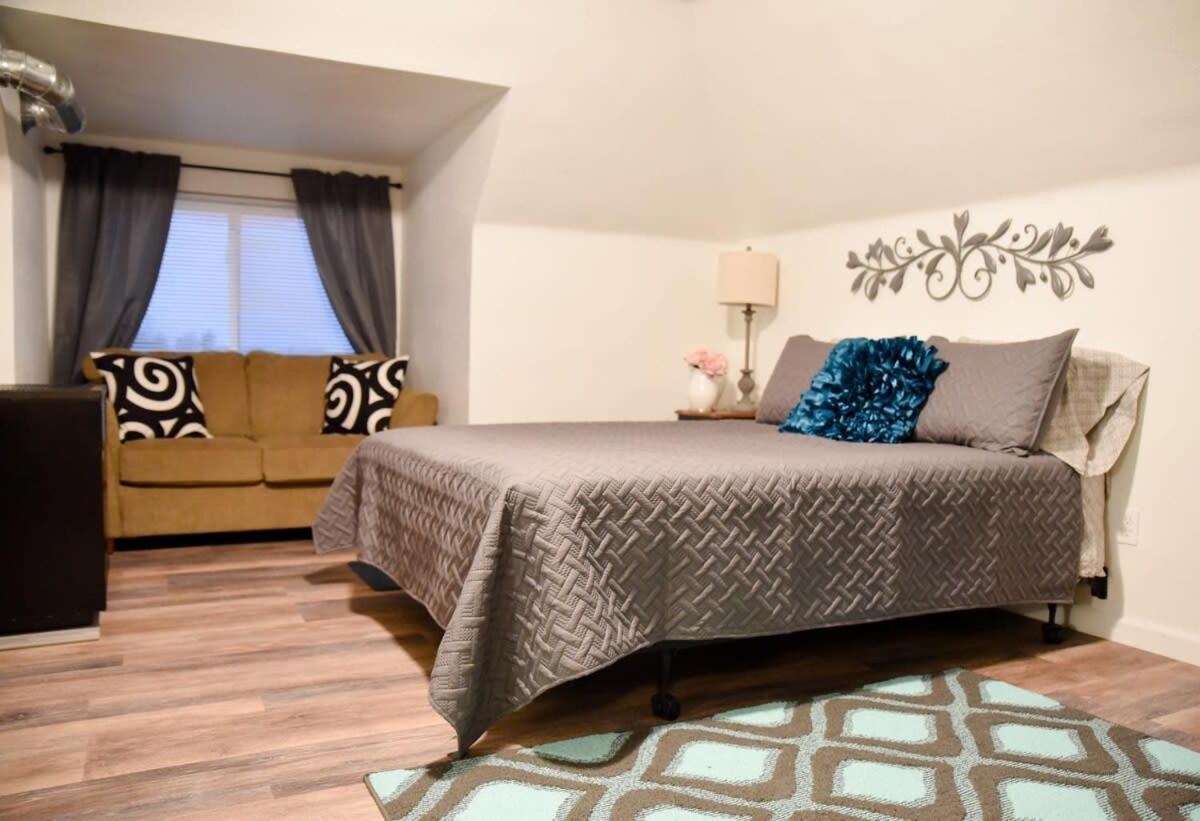 Unwind In A Bright Comfortable Apartment For 3 Pittsburgh Exteriör bild