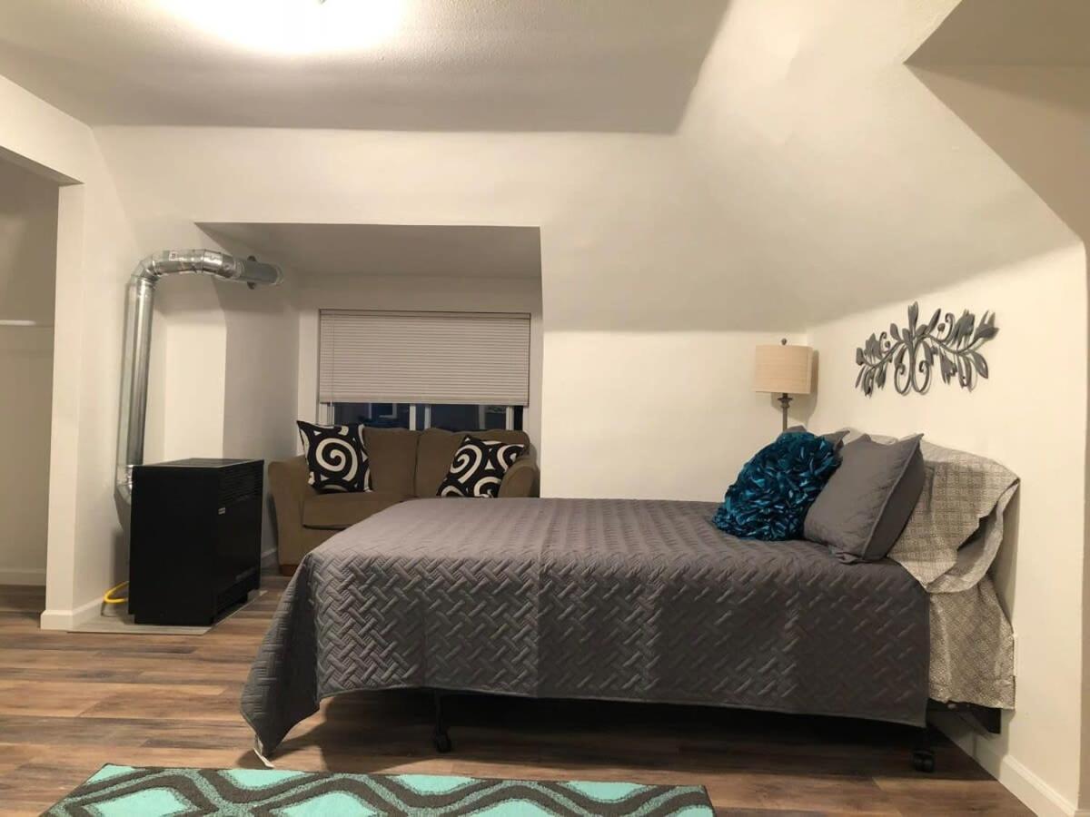 Unwind In A Bright Comfortable Apartment For 3 Pittsburgh Exteriör bild