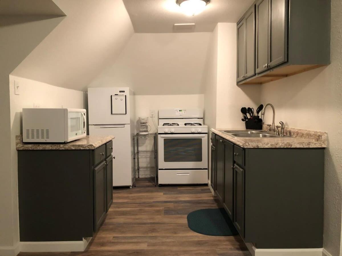 Unwind In A Bright Comfortable Apartment For 3 Pittsburgh Exteriör bild